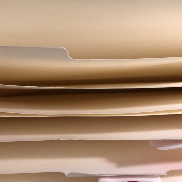 Filing Binder - Picture 4 of 4